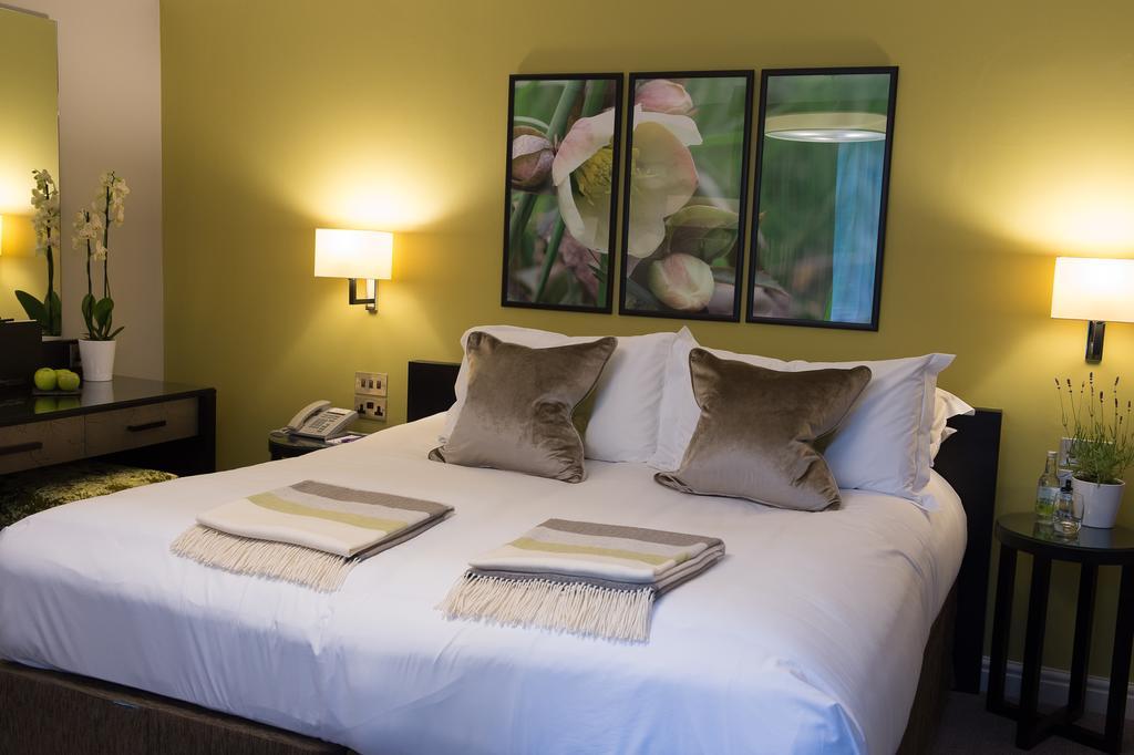 Hotel Hogarths Stone Manor à Kidderminster Extérieur photo